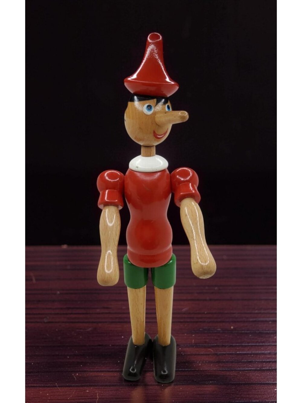 vintage 1970s pinocchio wooden articulated 12"h doll figurine.